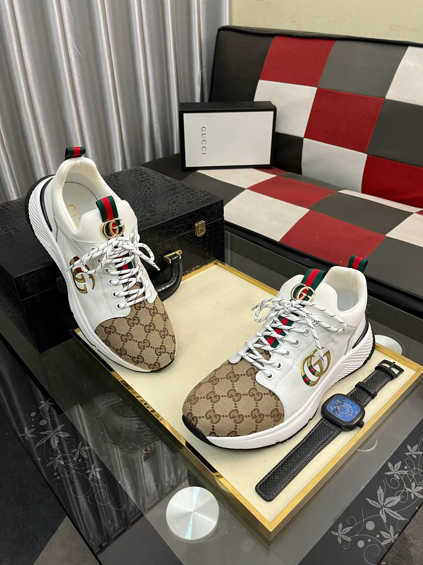 Men's Men's Shoes 💰458 ⌚️⌚️[GUCCI] Gucci men's casual shoes are absolutely popular 🔥The ultimate matching item for trendy men! The charm of super texture is irresistible, the main recommendation, the flower leather color is bright! The upper is made of high-quality brand printed fabric with cowhide, breathable leather lining and wear-resistant rubber sole, noble and elegant! Extremely comfortable🎁🎁You can be as handsome as you want💪 38-445⃣️colors available